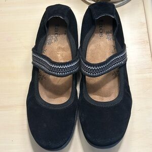 Taos Mary Jane style shoes women's size 10 Wide